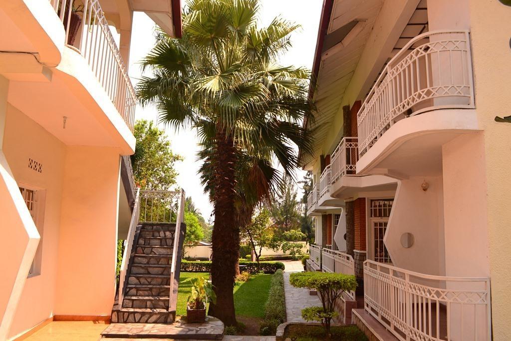 Musanto Hotel Жизени Екстериор снимка